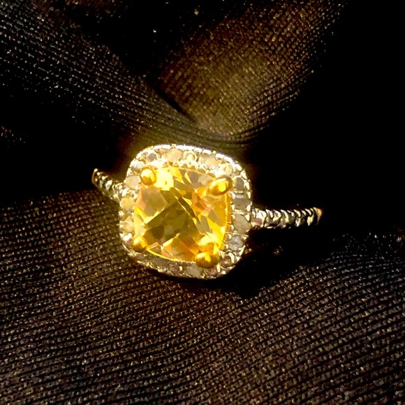 New in box Citrine and Diamond Halo Ring - Picture 1 of 11